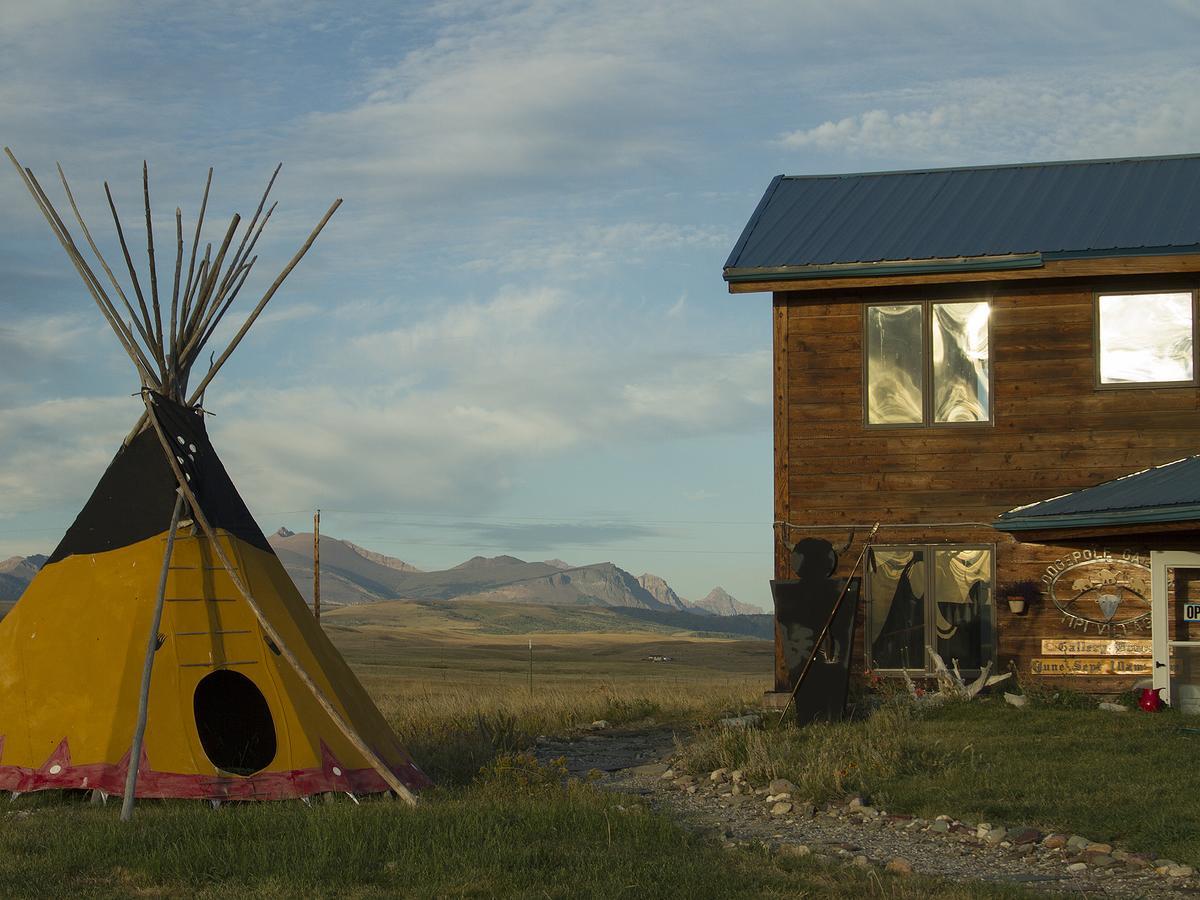 Lodgepole Gallery Browning Extérieur photo